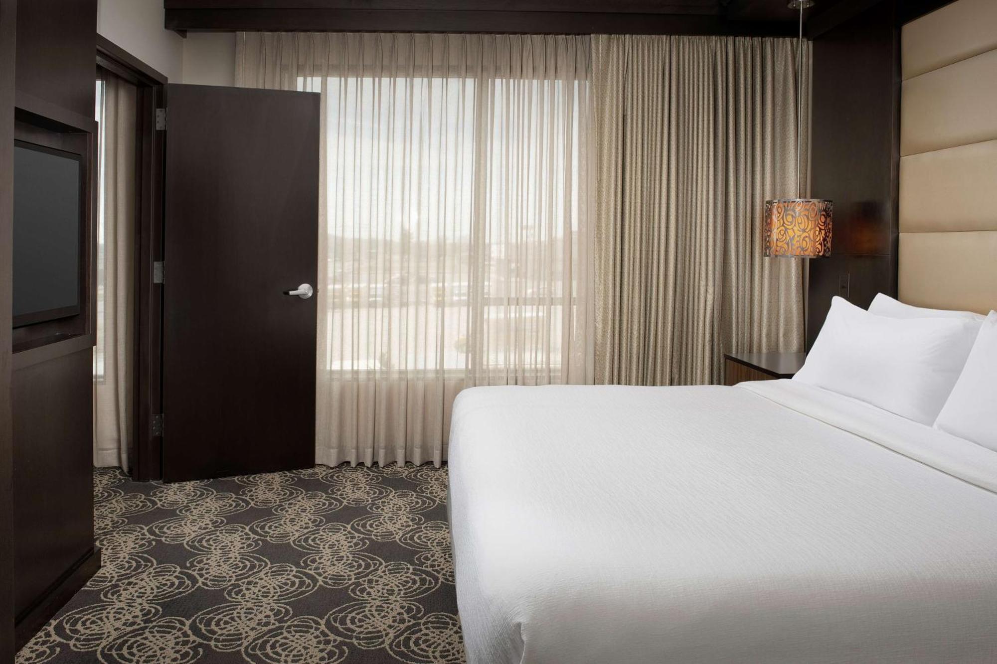 Embassy Suites By Hilton Knoxville West Экстерьер фото