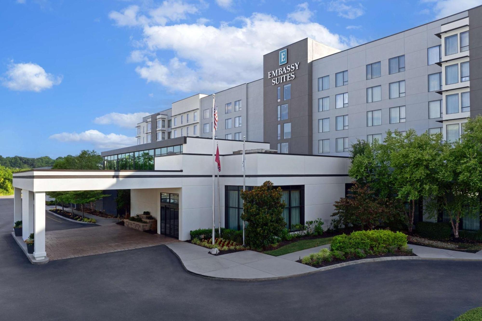 Embassy Suites By Hilton Knoxville West Экстерьер фото