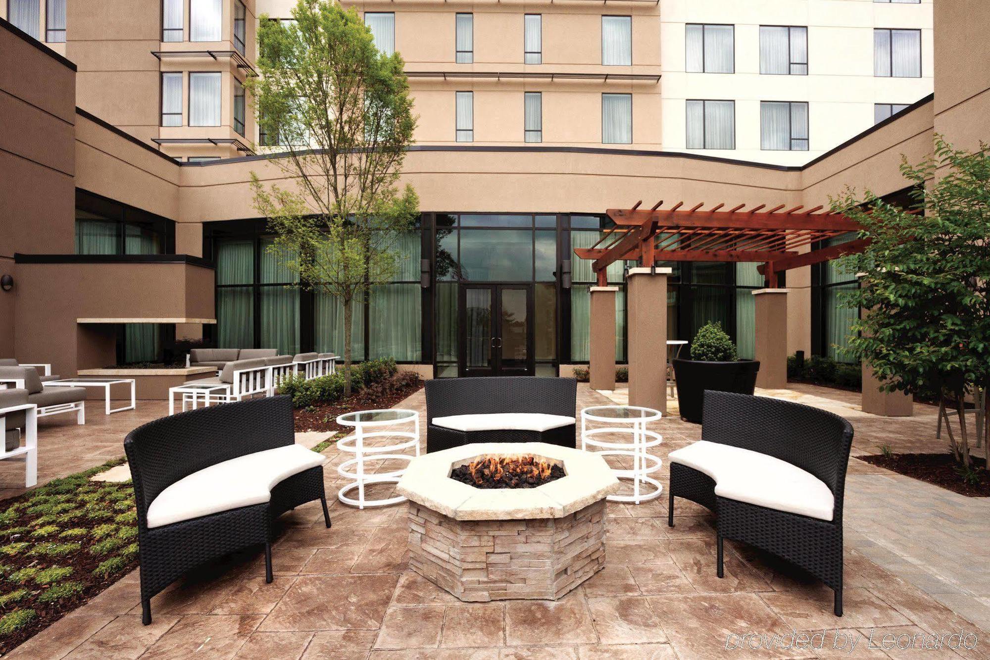 Embassy Suites By Hilton Knoxville West Экстерьер фото